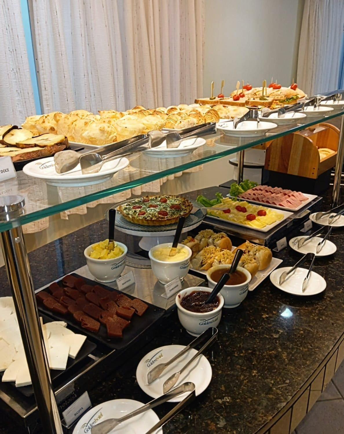 Golden Hotel - O Mais Central - Pet Friendly Chapecó Zewnętrze zdjęcie