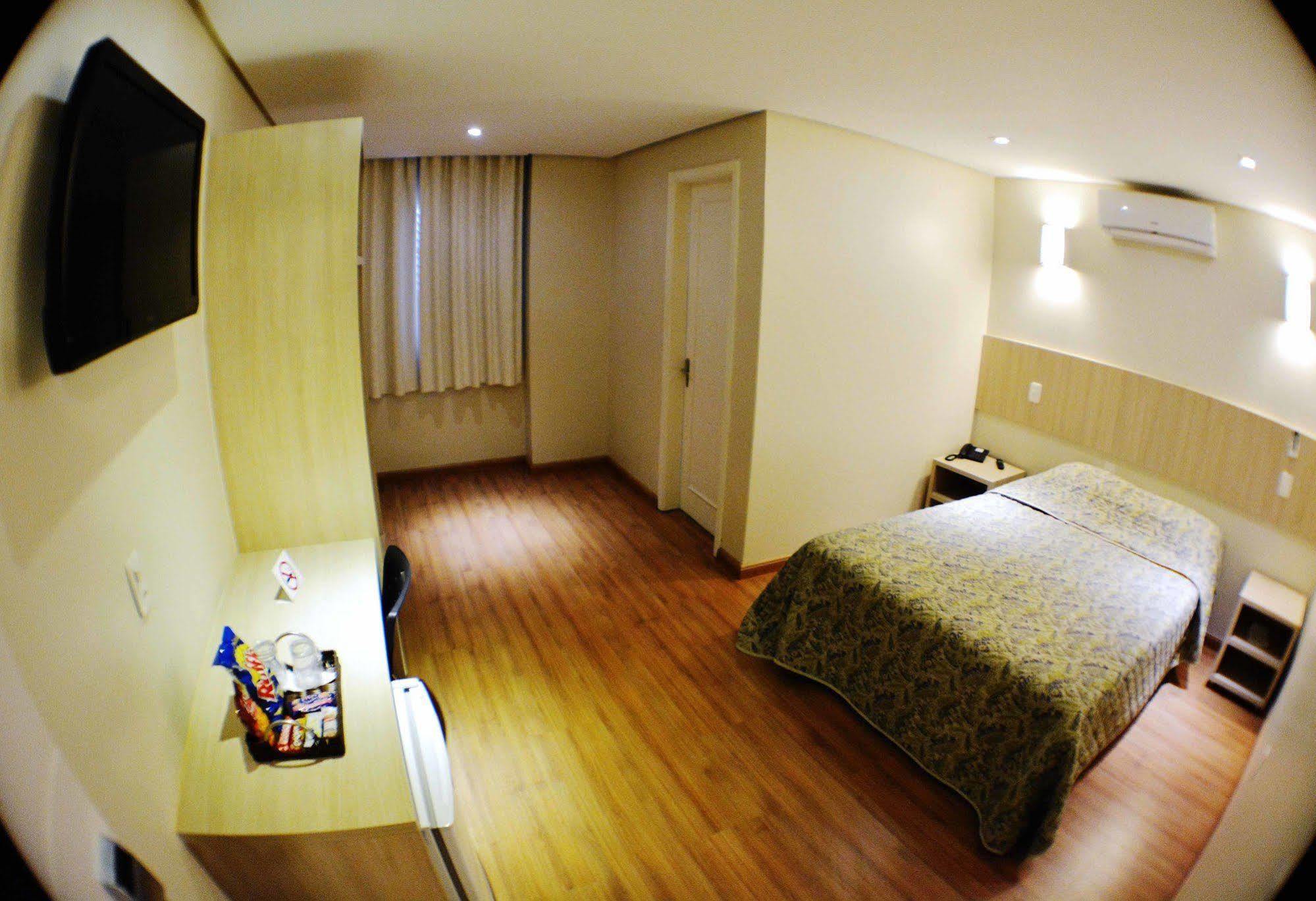 Golden Hotel - O Mais Central - Pet Friendly Chapecó Zewnętrze zdjęcie